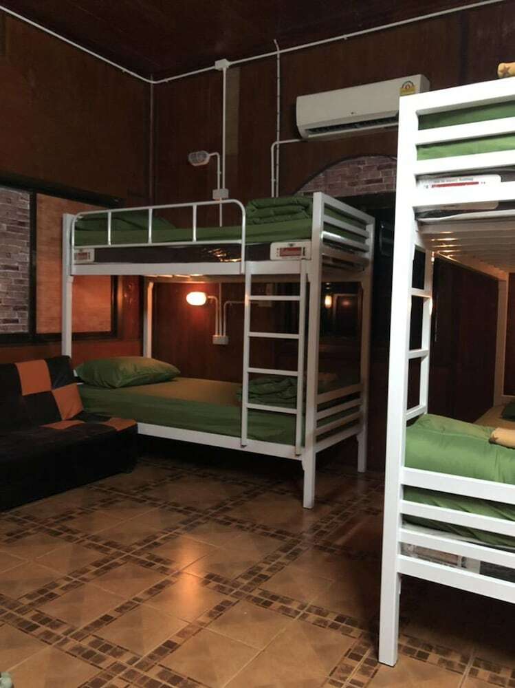 Hostal Sunshine Home - Hostel - Adults Only