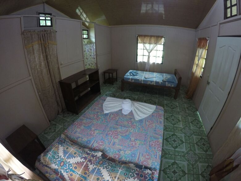 Bed & Breakfast Jonny's Cabins Drake Day
