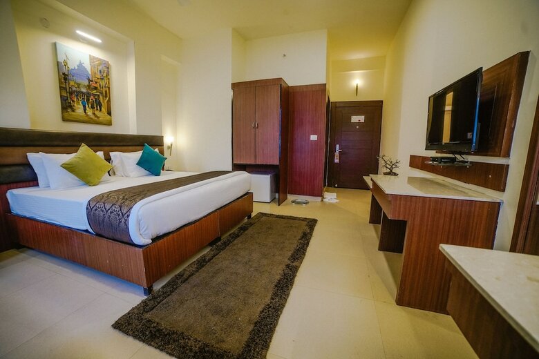 Hotel Citrus Classic Bhopal