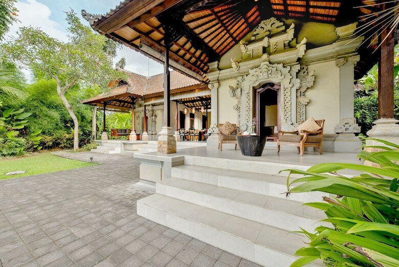 Villa Cemadik