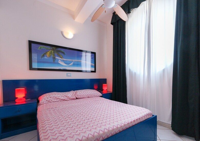 Hotel Holiday B&B