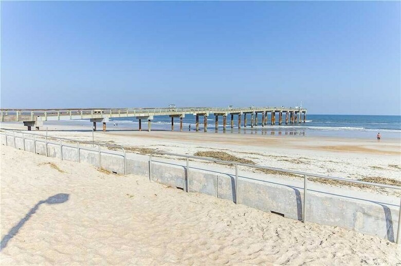 Captains Quarters 218 - Two Bedroom Condo