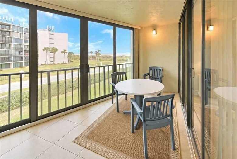Captains Quarters 218 - Two Bedroom Condo