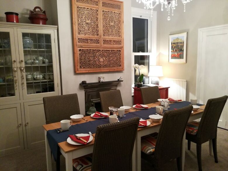 Bed & Breakfast Number 8 Cheltenham