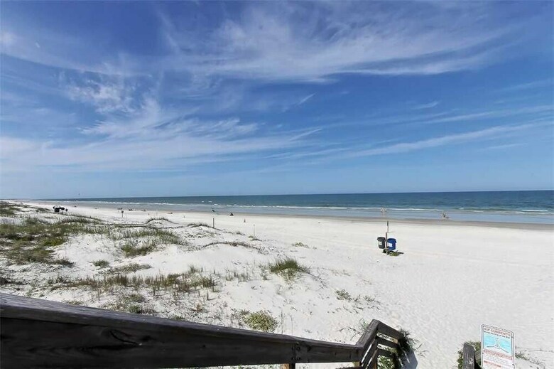 Averys Ocean Breeze A - Three Bedroom Home