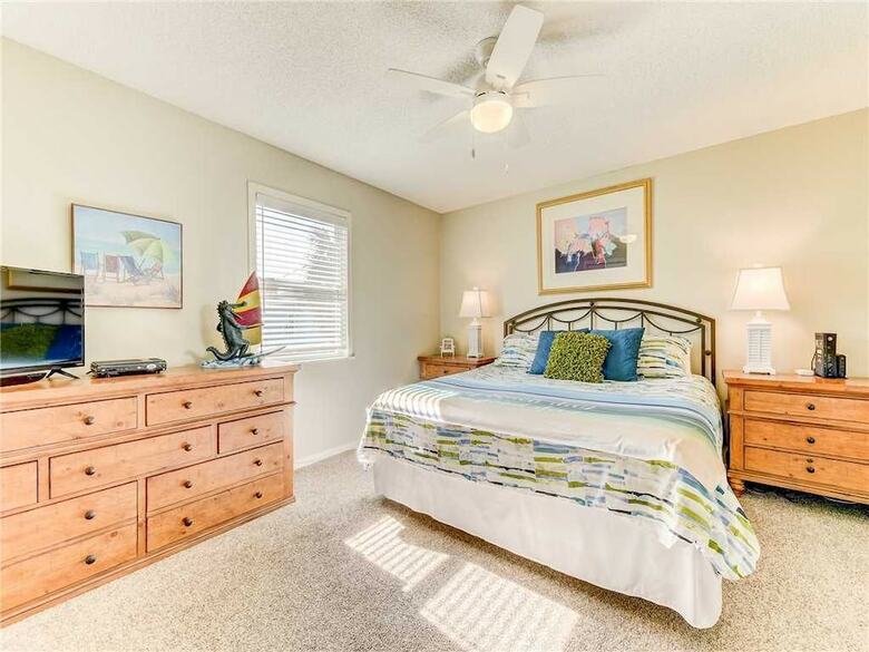 Barefoot Beach House - Four Bedroom Home