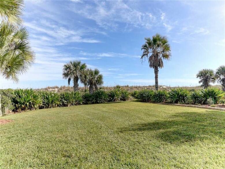 Barefoot Beach House - Four Bedroom Home