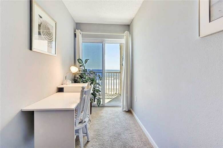 Jacksonville Beachdrifter 406 - Two Bedroom Condo