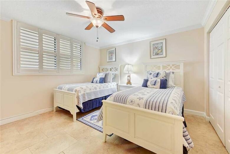Sand Dollar I 105 - Three Bedroom Condo