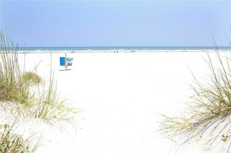 Sand Dollar II 207 - Three Bedroom Condo