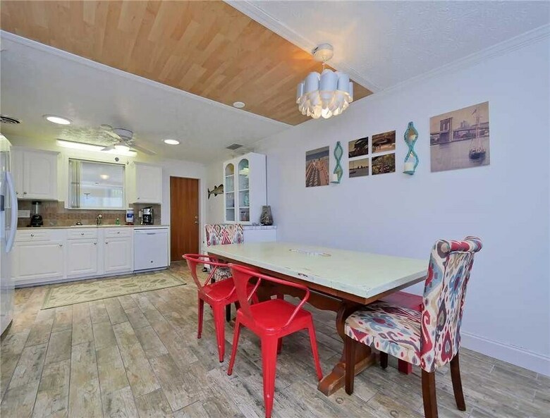 Surf 77 - Three Bedroom Home