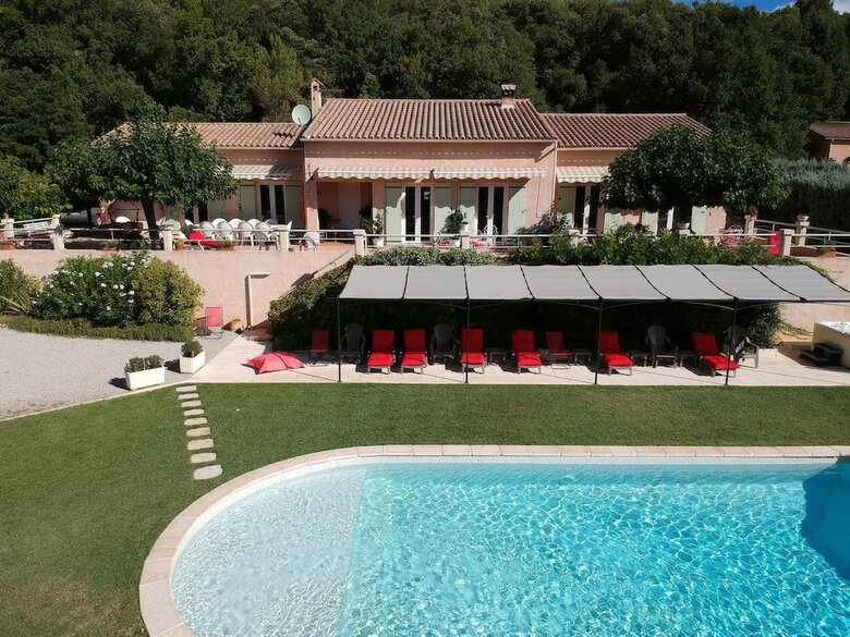 Bed & Breakfast Chambres D'h�tes La Bastide Des Roses