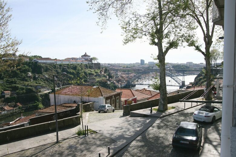 Apartamentos Fontainhas River Residence