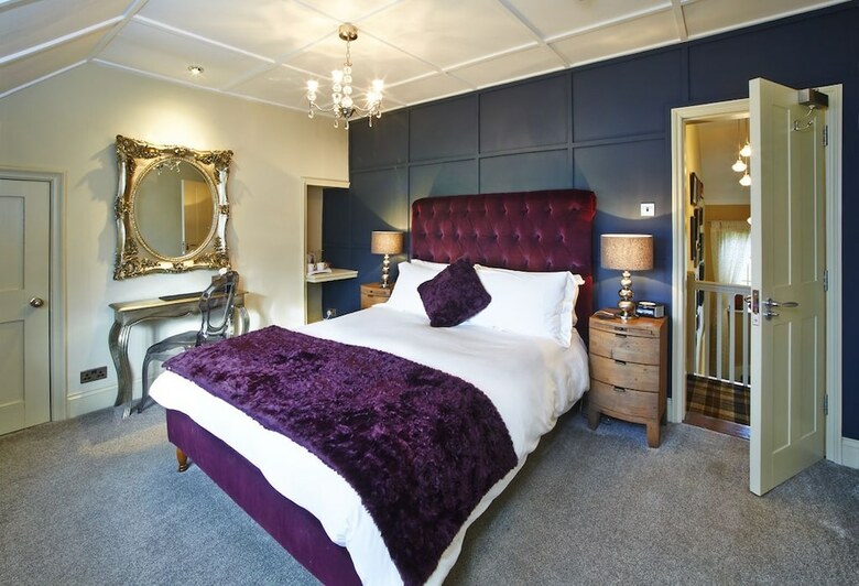 Bed & Breakfast Eighteen97