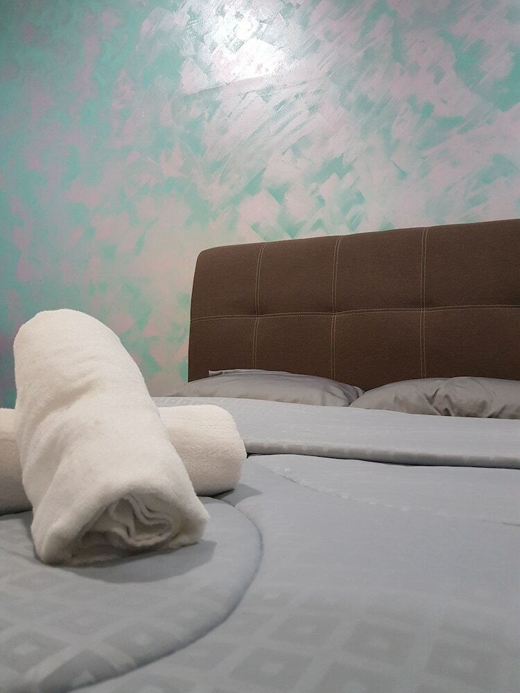 Hotel Allbes Accommodation Trefoil