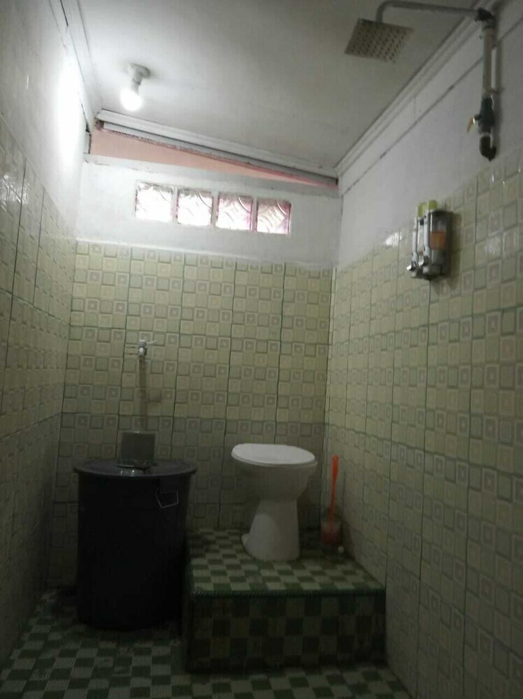 Bed & Breakfast Pondok Oma Surf Simeulue