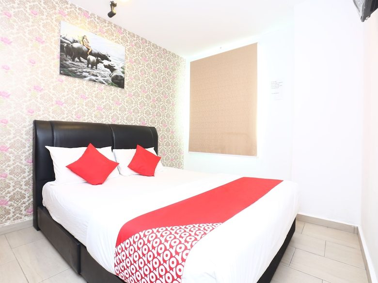 Oyo 718 Mr J Hotel Wakaf Che Yeh 1