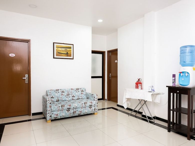 Oyo 718 Mr J Hotel Wakaf Che Yeh 1