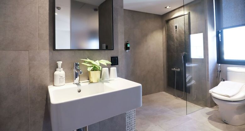 Slow Town Hotel