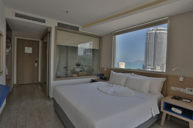 Le's Cham Hotel
