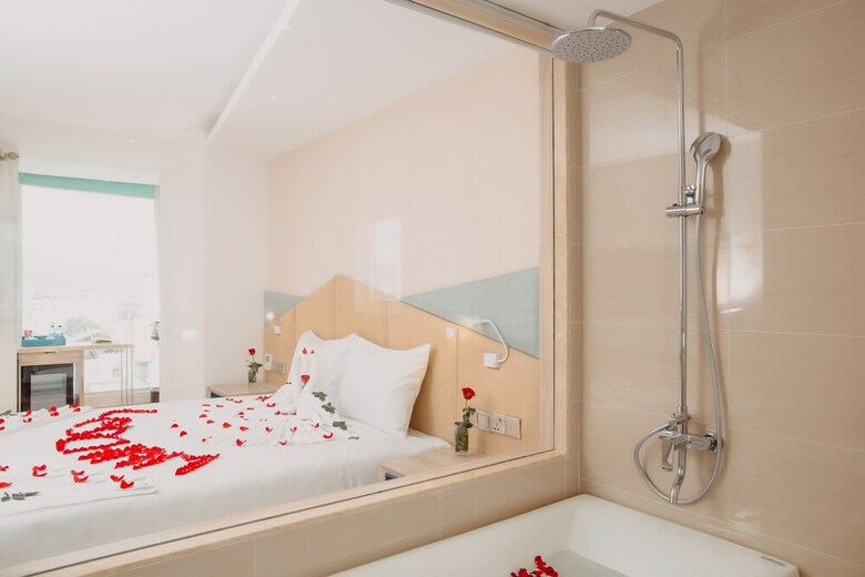 Le's Cham Hotel