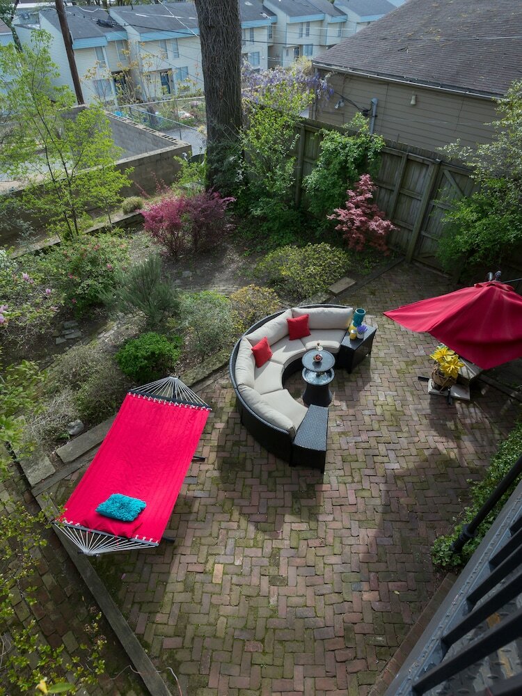 Downtown Memphis Shellcrest Apartments