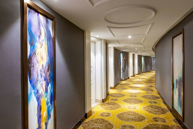 Hotel Ramada Encore Wyndham Nanning City Center