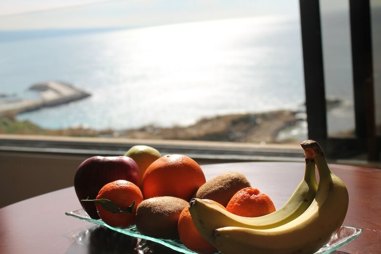 Hotel Raouche Rock Suites