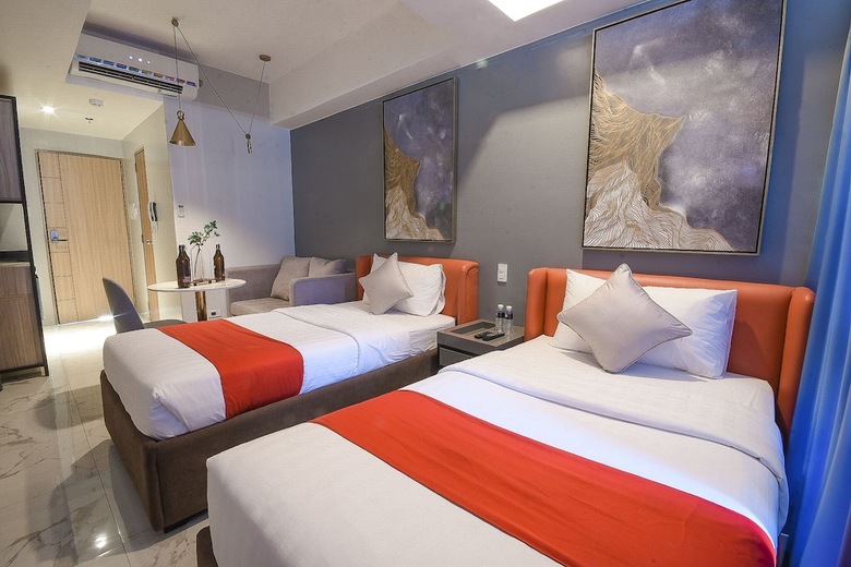 Skyloft Hotel
