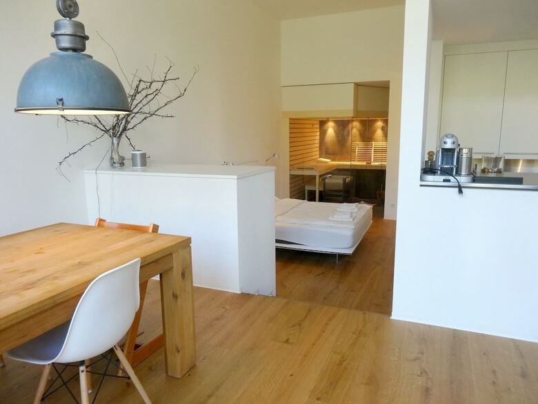 Apartamentos Airhosted - Zurich Vacation Home Rentals
