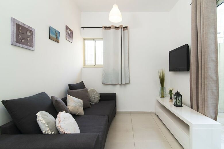 Apartments In Ha Kerem