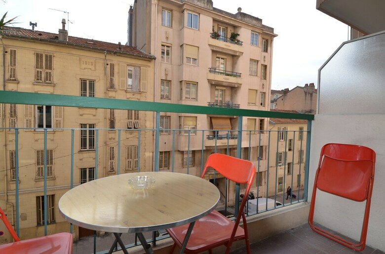 Apartment 4 Persons Near Train Station Acropolis District In Nice
