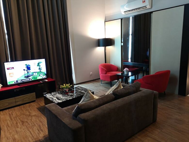 Apartamentos Summertime Maritime Suites