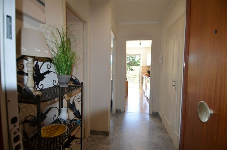 Apartamento Large Studio 4 Persons With Balcony Valrose District In Nice