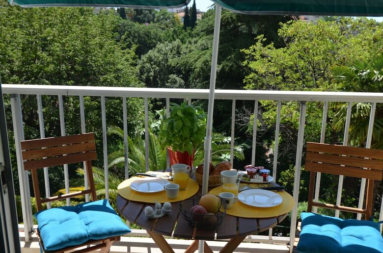 Apartamento Large Studio 4 Persons With Balcony Valrose District In Nice