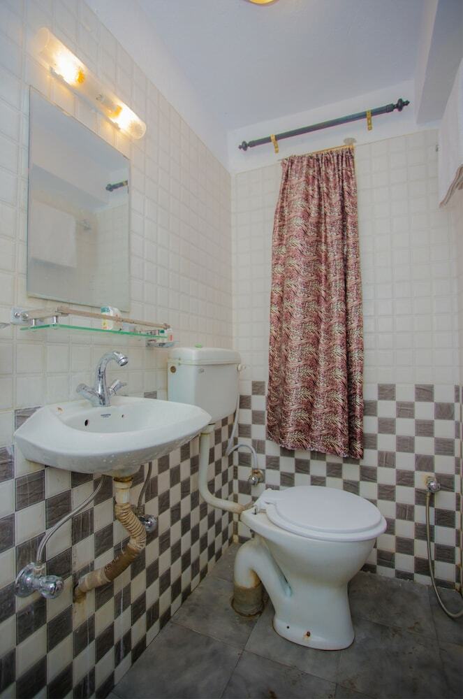 Hotel Oyo 280 Hob Nob Garden Resort