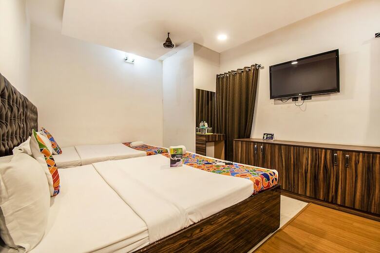 Hotel Fabexpress Lions India