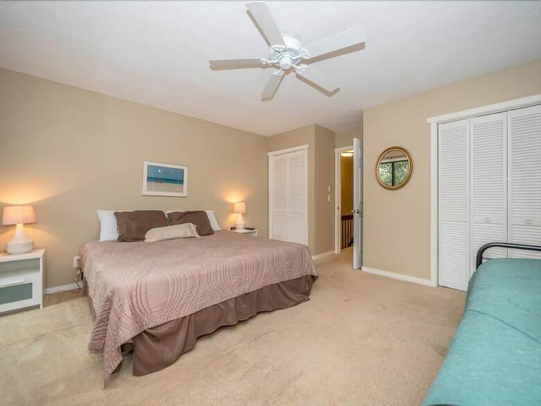Sailmaster 37 - Two Bedroom Condo