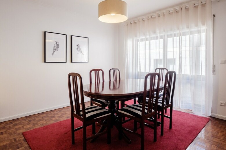 Boutique Rentals - Music House Apartment