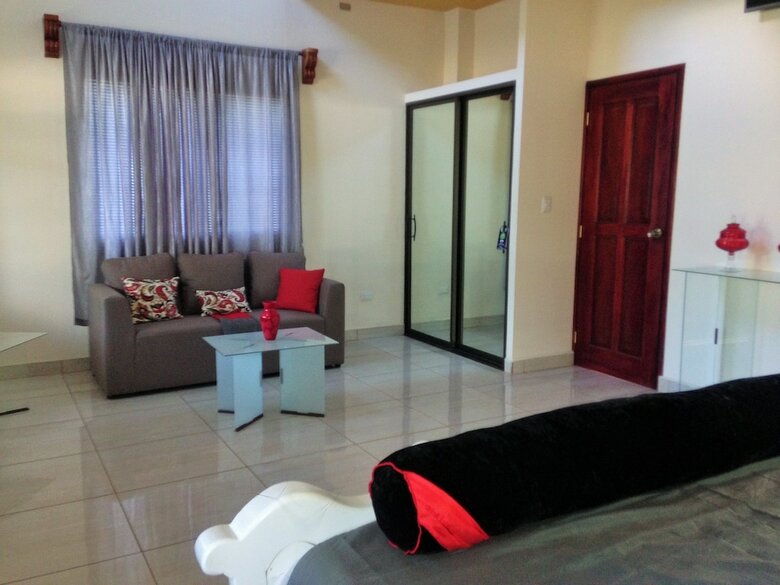 Restaurante, Cigar Bar, Whisky Lounge, Hostal Suite Dos Visiones