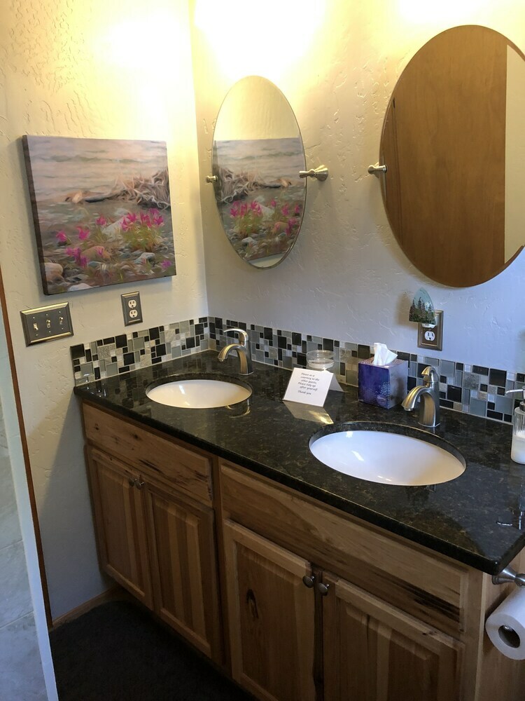 Bed & Breakfast Ocean Bluff B & B
