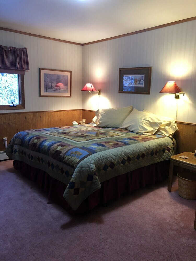 Bed & Breakfast Ocean Bluff B & B