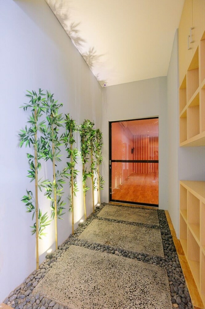 Bed & Breakfast Lopi Hotel
