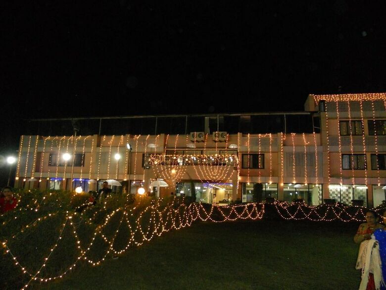 Hotel Malhaar Resort