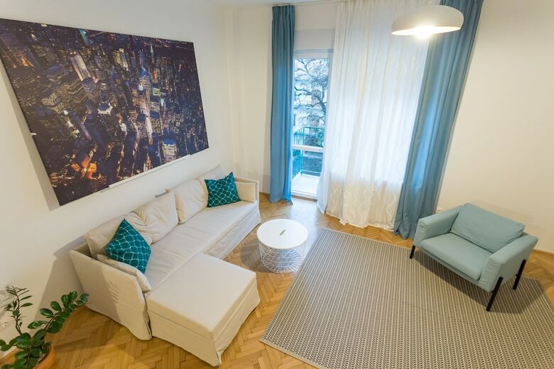 Goodtrip Apartments - Mad�ch Square