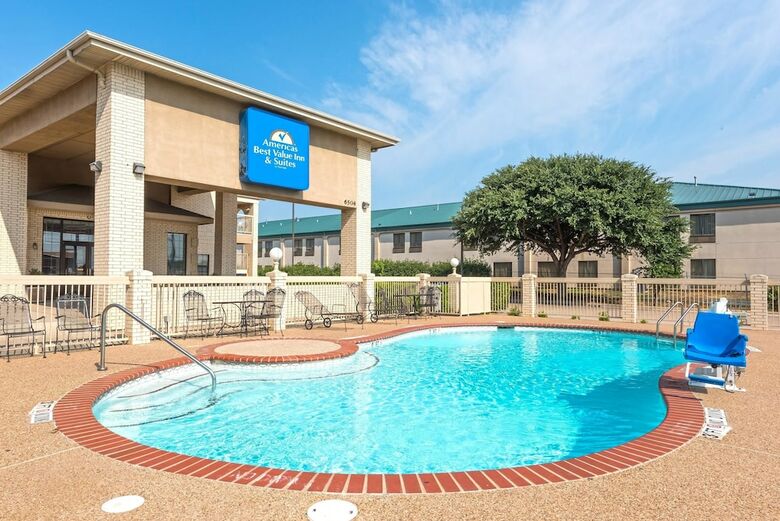 Hotel Americas Best Value Inn & Suites Ft. Worth S