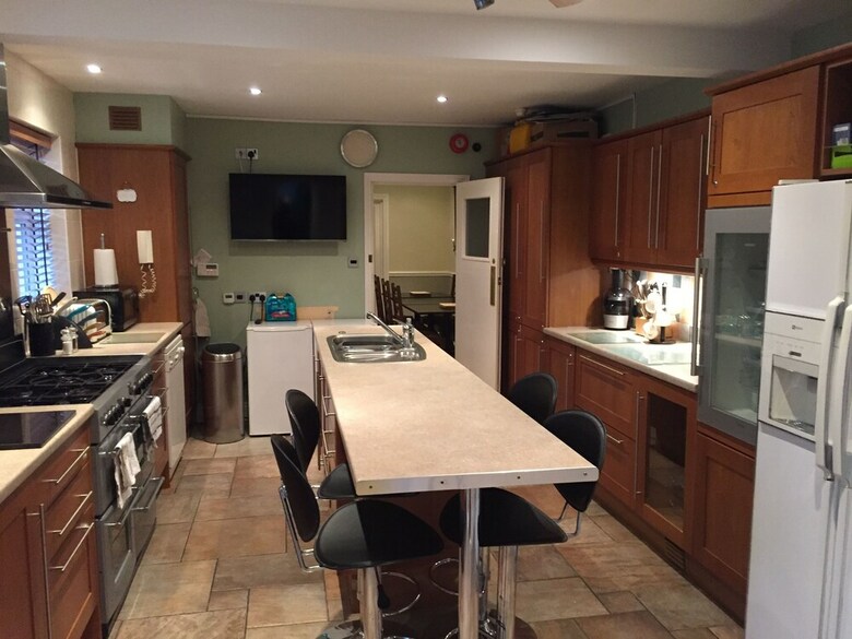 Hotel The Mayfair Guest House Self Catering