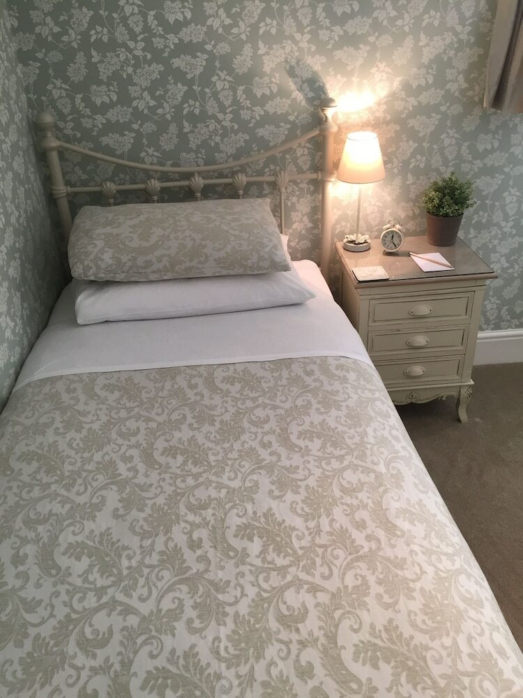 Hotel The Mayfair Guest House Self Catering