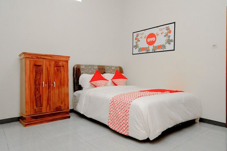 Hotel Oyo 605 Queen Homestay