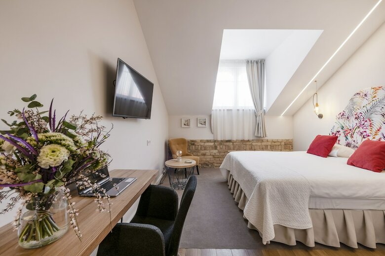 Hotel Cinko